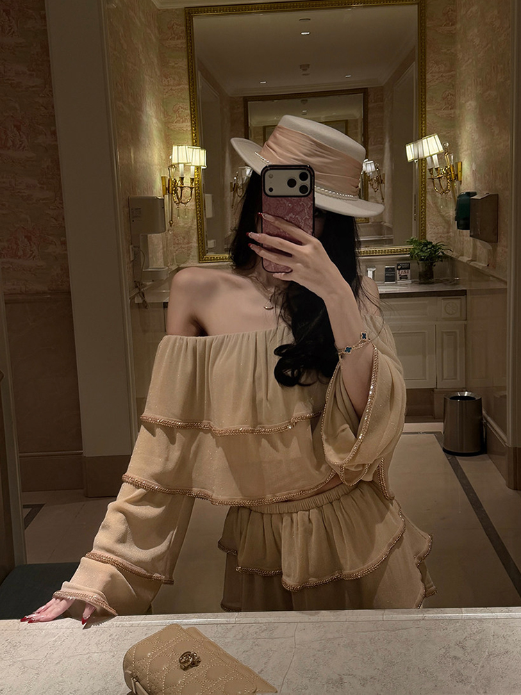 레다치크(REDACHiC) 오프숄더 크롭탑과 스커트 세 - Blouse Off Shoulder 리뷰 및 가격